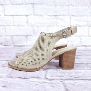 Marc Fisher Parso Stud City Sandal size 8.5 tan women's peep toe